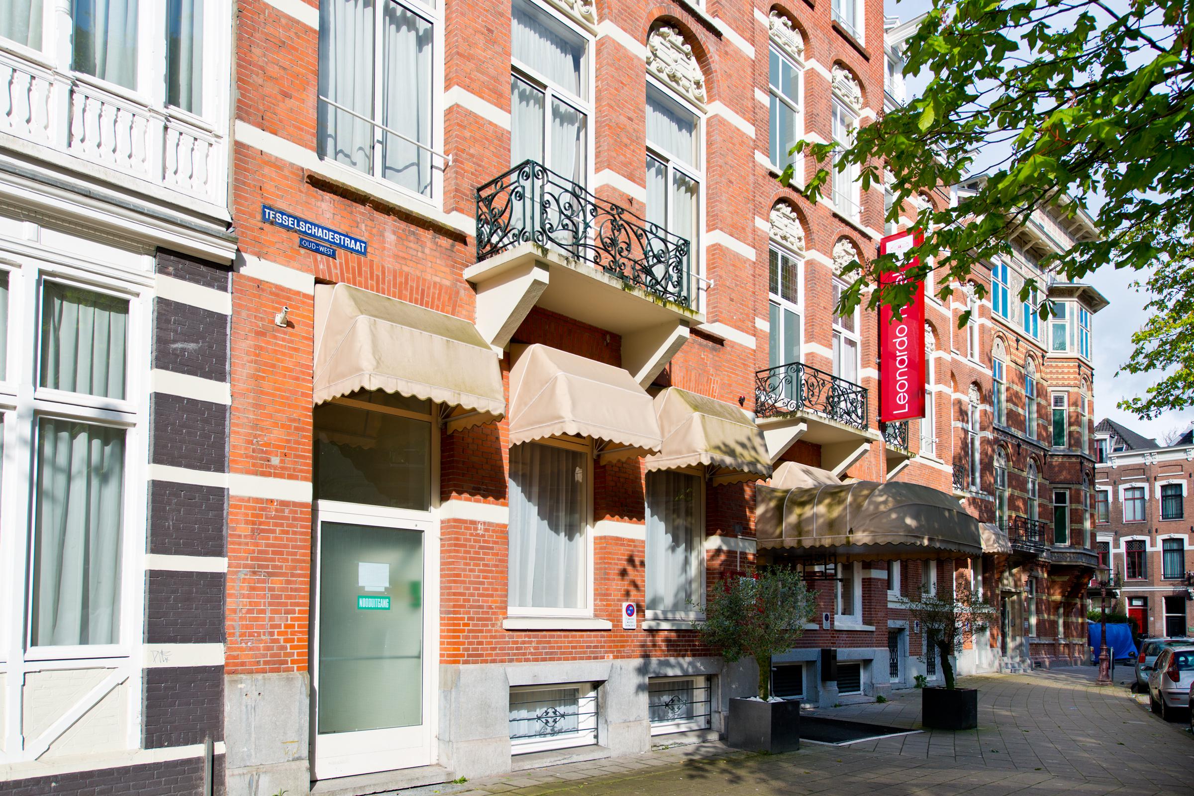 Leonardo Hotel Amsterdam City Center Exterior photo